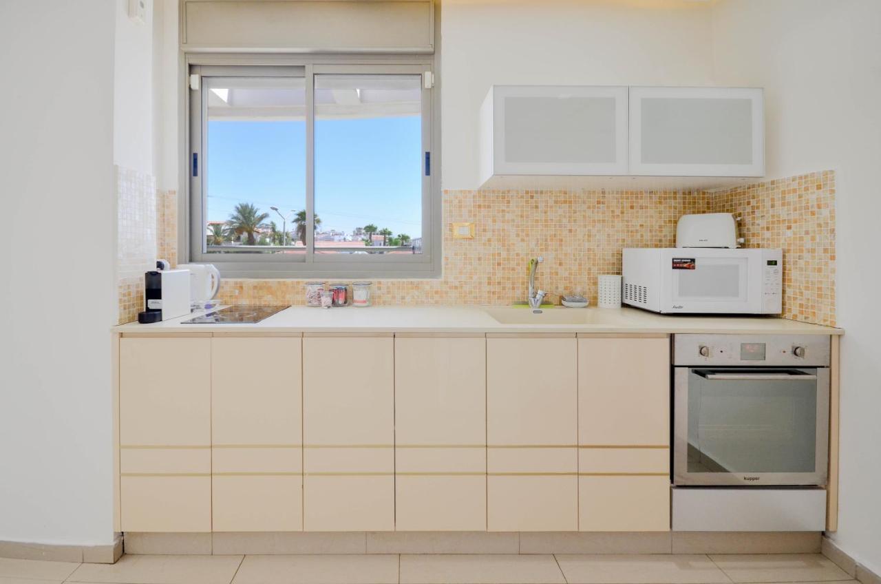 Yalarent Eucalyptus 2br & Balcony Apt * Eilat